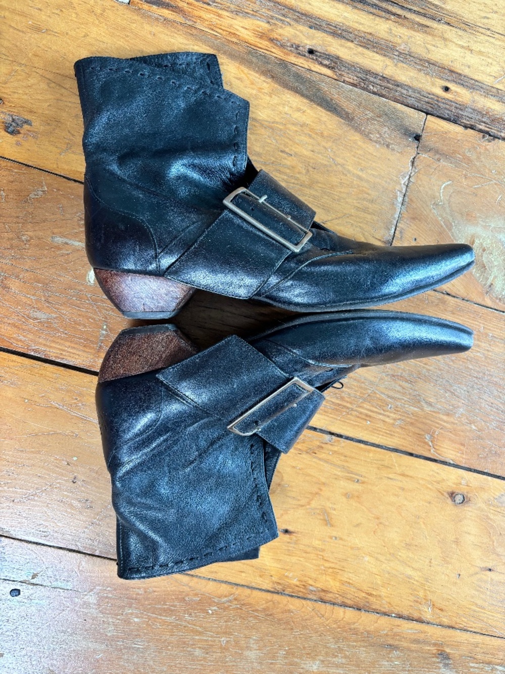 Fluevog cuir noir
